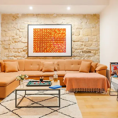 Apartment Spacious & Bright Loft