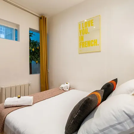 Spacious & Bright Loft Paris